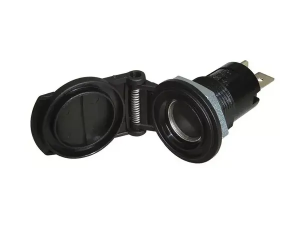 Innebygd stikkkontakt 12/24V 16A | Caravan.no