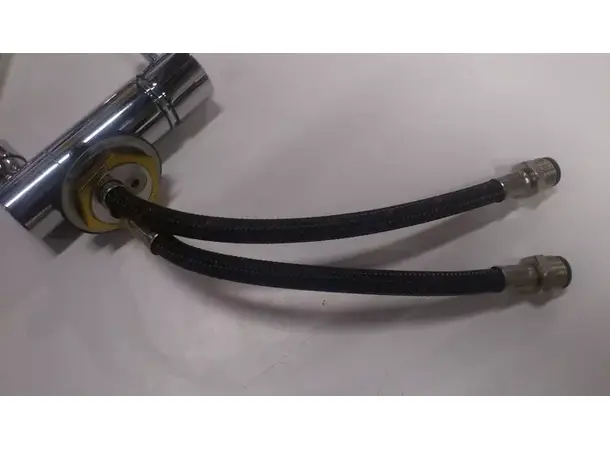 Vannkran Mixer for kjøkken For varmt og kaldt vann 