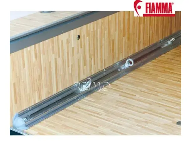 Fiamma Garage-Bars Corner – 98655-906 | Caravan.no