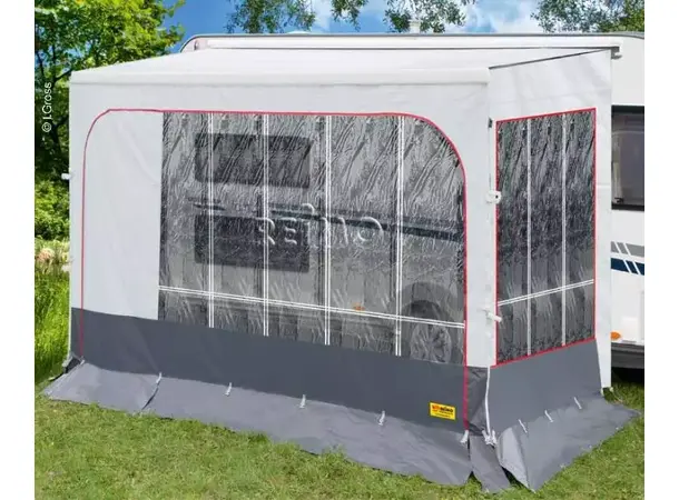 Villa caravan 415 frontpanel | Caravan.no