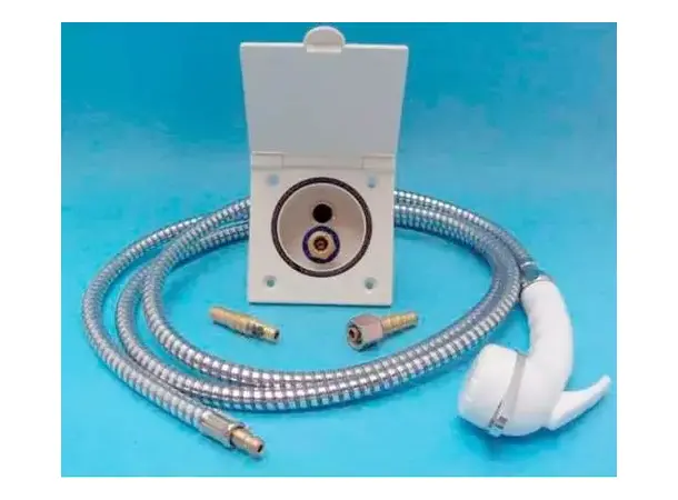 Vanntilkobling med dusj hvit | Caravan.no