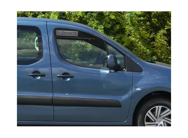 Ventilasjonsgitter til førerhus | Caravan.no