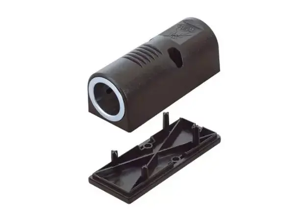 Power-stikkontakt 20A 12-24V | Caravan.no