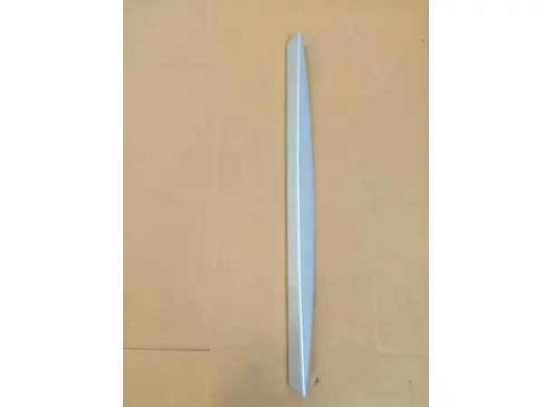 Pyntelist midtfanger bak CHR.LG940 207037 