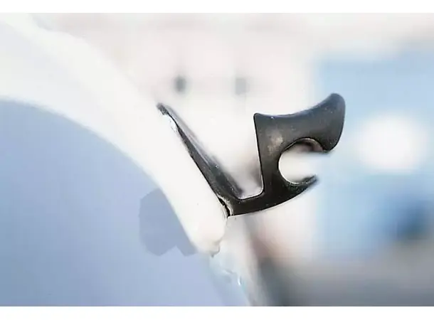 Multirail VW T4/T5/T6 KR svart høyre | Caravan.no