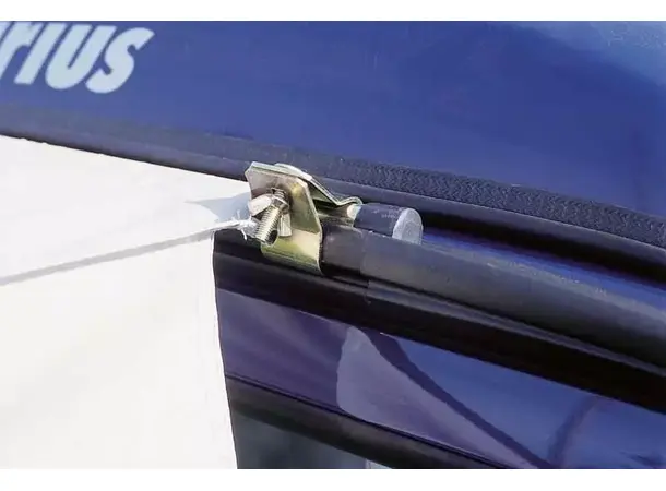 Multirail VW T4/T5/T6 KR svart høyre | Caravan.no