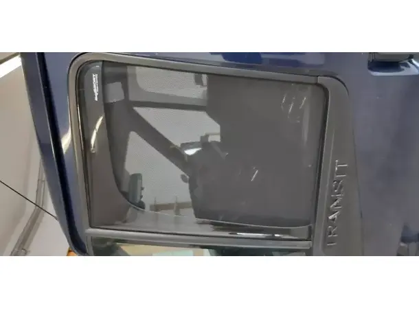 Sol og myggavskjerming 1 stk | Caravan.no