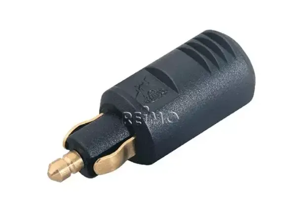 Standardkontakt 12-24V 8A | Caravan.no