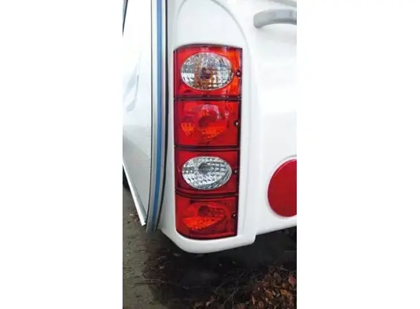 Jokon ryggelys for Jokon baklys-system – Rød | Caravan.no