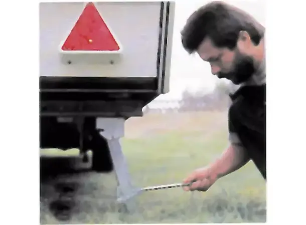 Kjøretøystøtte Jack 39-55 cm – Et sett | Caravan.no