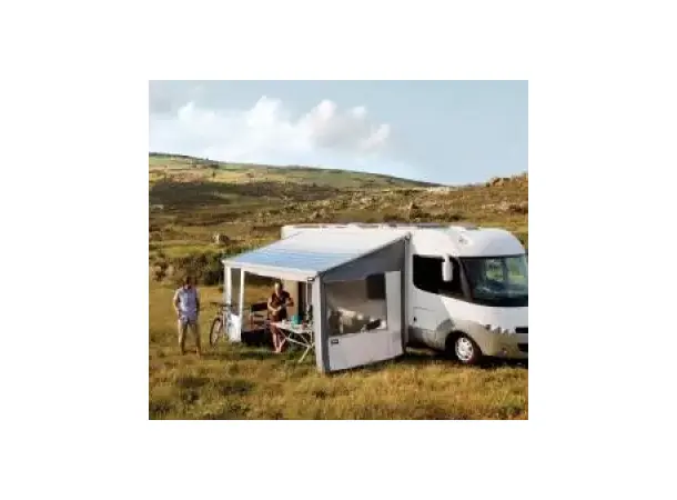 Frontvegg Safari Residence G2 400cm H: 260-274cm 