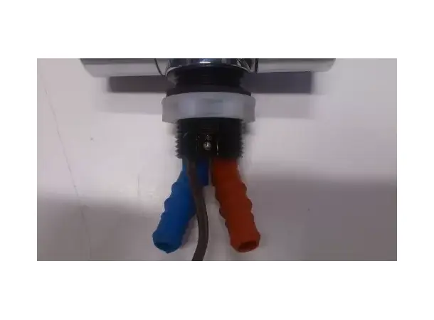 Reich Trend a underbenkskran krom – Med bryter | Caravan.no