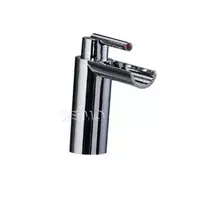 Reich blandebatteri keramisk Cascada Med bryter