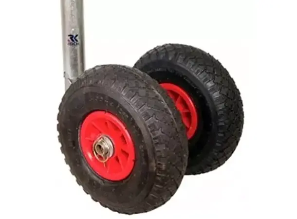 Reich dobbelt støttehjulsett | Caravan.no