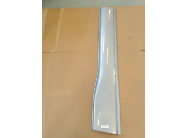 sideskjørt høyre bak 1668 G6 818117 224632R 