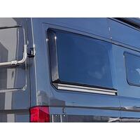 Karosseribredder VW Crafter 2 / MAN TGE Utvider innvendig plass med ca. 40 mm