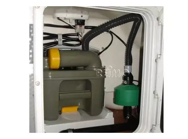 SOG ventilasjonssett type B for C200 – Hvit | Caravan.no