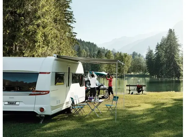 Thule Omnistor 6300 500 cm Sølv / Mystic Grey 