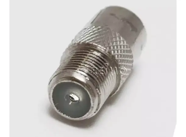 Adapter F-kontakt / IEC-sokkel | Caravan.no
