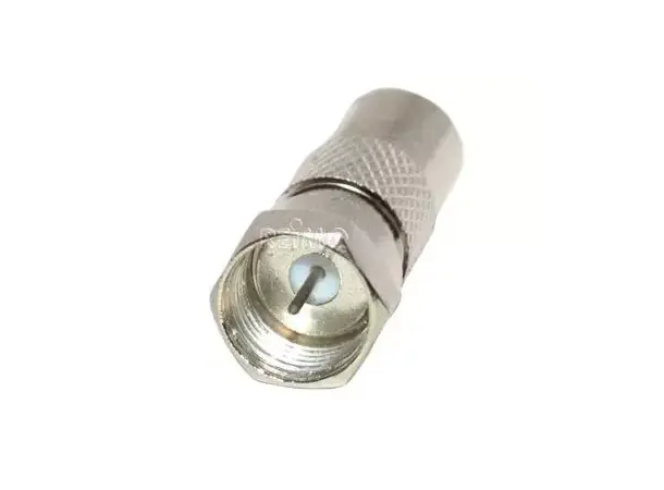 Adapter F-kontakt /IEC-sokkel | Caravan.no