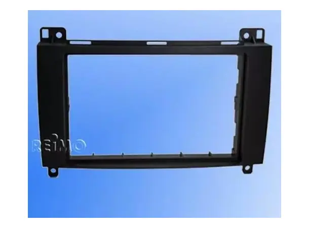 2-DIN ramme til Sprinter og Crafter – Før 2018 | Caravan.no