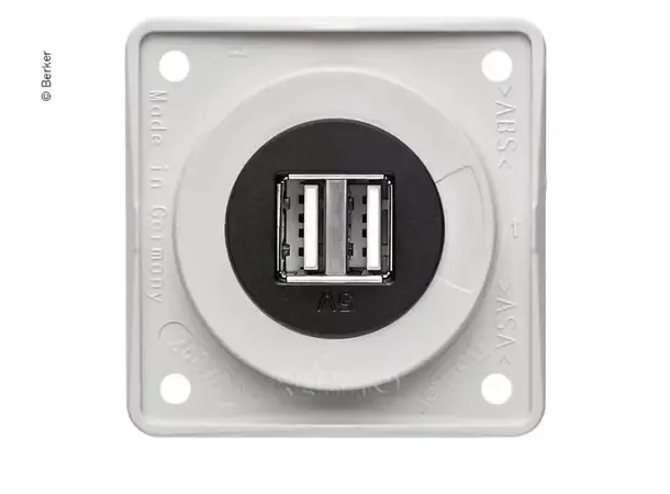Berker dobbel USB-ladekontakt 12V – Matt brun | Caravan.no