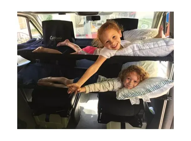 Cabbunk køyeseng – Til Renault Master | Caravan.no