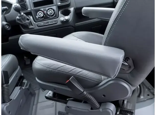 Carbest armlenetrekk Til Fiat Ducato fra 2007 