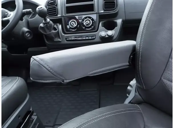 Carbest armlenetrekk – Til Fiat Ducato fra 2007 | Caravan.no