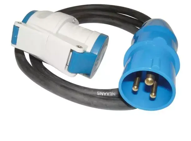 CEE adapterkabel 1,5 m – 3 x 2,5 mm2 | Caravan.no