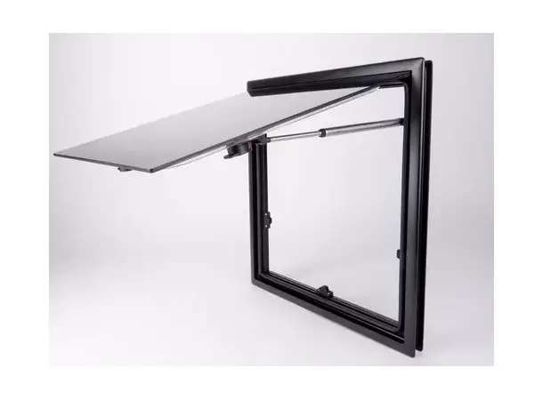 Carbest vippevindu RW Style 500x450 mm | Caravan.no