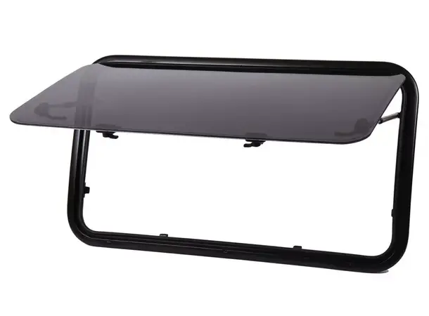 Carbest vippevindu RW Van 900x500 mm | Caravan.no