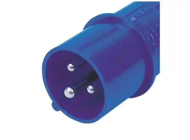 Carbest kortadapter – CEE-støpsel/Schukokontakt | Caravan.no