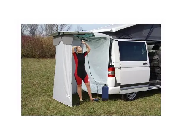 Dusjforheng til bakdør | Caravan.no