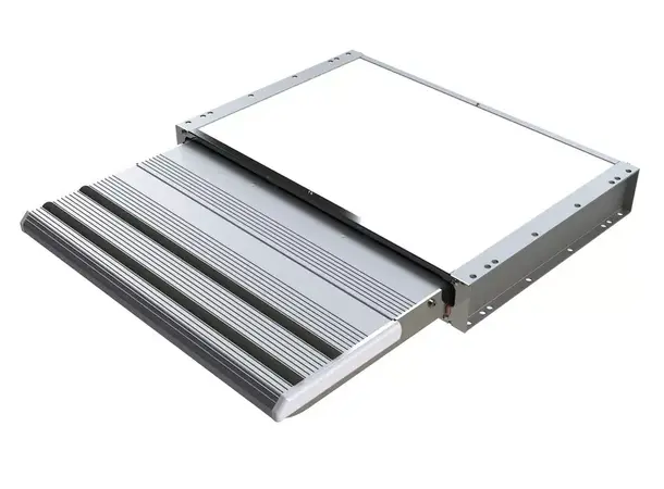 Elektrisk trappetrinn 12V 44 cm – Til kassebil | Caravan.no