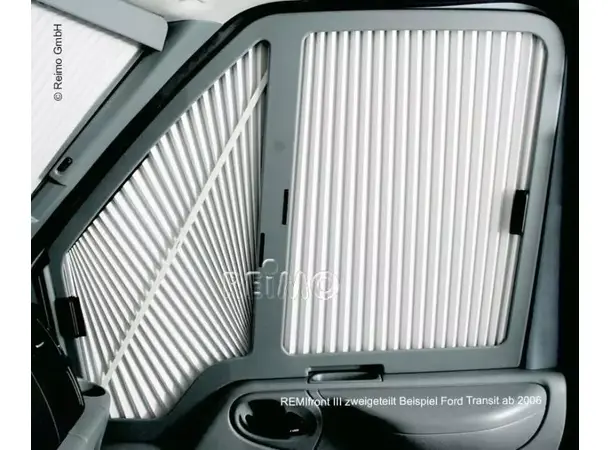 REMIfront sideruter grå Ford Transit fra 2012, V362. 