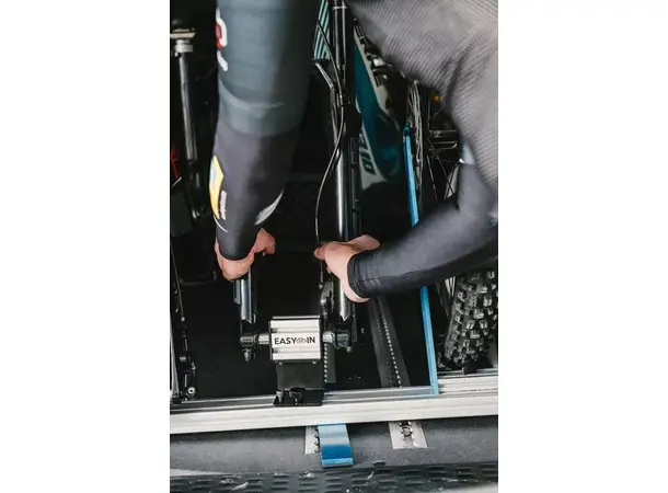 EASYIN booster 250 mm | Caravan.no