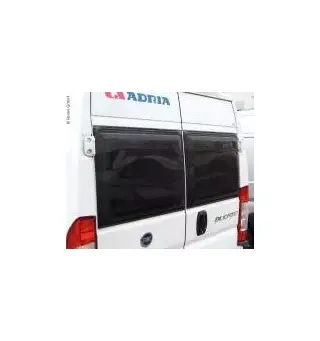 Ferdighengslet bakrute 816x650 mm Fiat Ducato fra 2007
