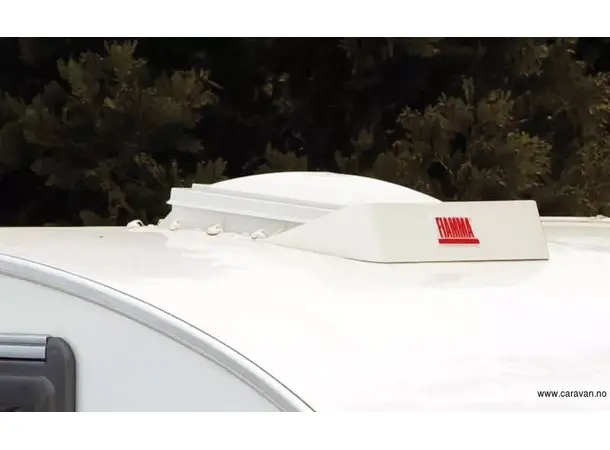 Fiamma spoiler for takluke 40x40 cm – 03585-01 | Caravan.no